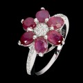 Pierścionek r 16 elegancki srebrny naturalne rubiny cyrkonie kwiat