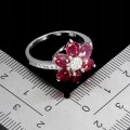 Pierścionek r 16 elegancki srebrny naturalne rubiny cyrkonie kwiat