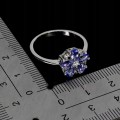 Pierścionek delikatny naturalne tanzanity srebrny elegancki kwiat r 14.5