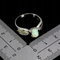 Pierścionek srebrny zjawiskowy naturalny opal ognisty r 16 oliwiny 925