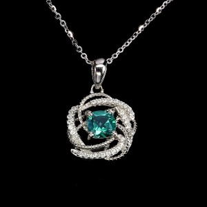 Delikatny srebrny elegancki naszyjnik topaz zielony białe topazy naturalne