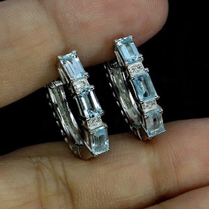 2 Piękne srebrne delikatne eleganckie kolczyki naturalne topazy sky blue