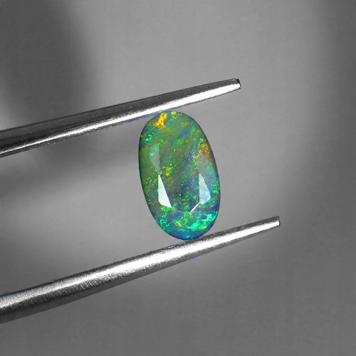 Opal czarny kamień naturalny 0.44ct IF