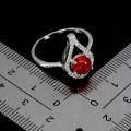 925 Pierścionek srebrny elegancki naturalny koral cyrkonie r 16