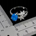 Pierścionek srebrny delikatny r 14 naturalny opal niebieski cyrkonie 925