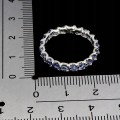 Elegancki srebrny pierścionek r 12 delikatny naturalne tanzanity 925