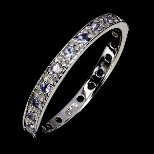 Elegancki srebrny pierścionek r 19 delikatny naturalne tanzanity 925