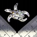 Zjawiskowy wisiorek broszka naturalna masa perłowa rubin żółw 925