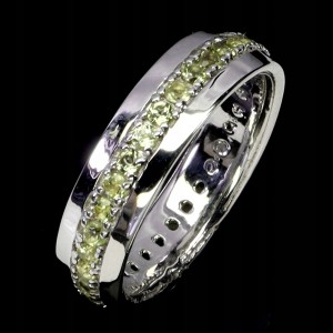 925 Pierścionek delikatny r 13 obrączka srebrna naturalne oliwiny