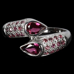 Pierścionek r 16.5 piękny srebrny naturalne granaty rodolity 925