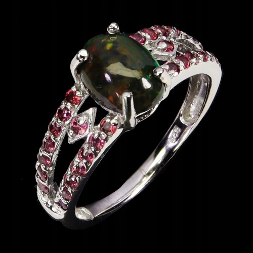 Srebrny elegancki pierścionek naturalny opal czarny granaty rodolity r 14