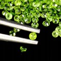Diopsydy kamienie naturalne 3.17 ct 322 sztuki