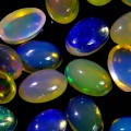Opale ogniste 4.85ct kamienie naturalne 18 sztuk
