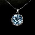 925 Delikatny piękny elegancki naszyjnik naturalny Sky Blue topaz cyrkonie