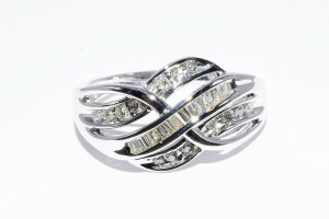 Pierścionek 925 diamenty 0.21 ct r.15 certyfikat