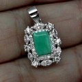Delikatny elegancki wisiorek srebrny naturalny beryl cyrkonie 925