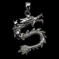 925 Srebrny elegancki wisiorek smok