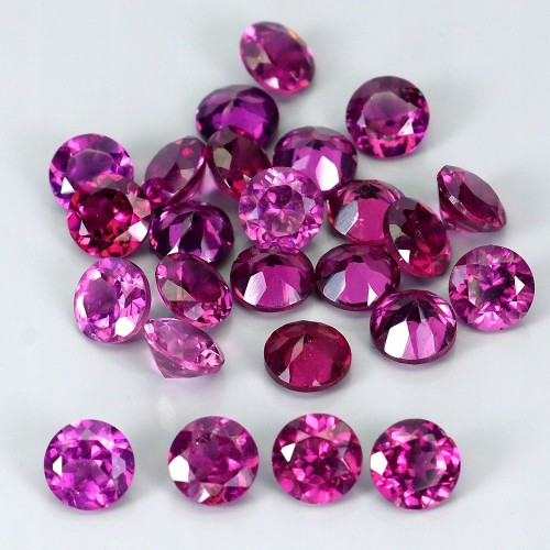 Granaty rodolity kamienie naturalne 25 sztuk 5.26 ct