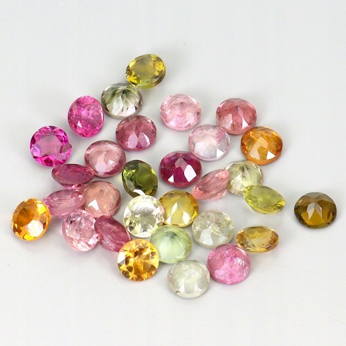 Turmaliny kamienie naturalne 4.84 ct 30 sztuk