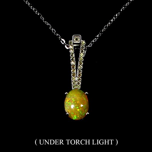 925 Zjawiskowy delikatny naszyjnik ognisty opal szafiry Songea naturalne