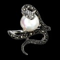 925 Pierścionek zjawiskowy srebrny naturalne markazyty perła r 15 wąż