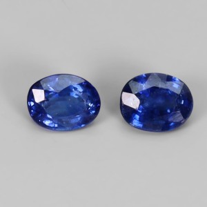 Szafiry niebieskie Madagaskar kamienie naturalne 0.94 ct 2 sztuki