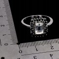 Srebrny elegancki pierścionek naturalny biały topaz czarne spinele r 17 925