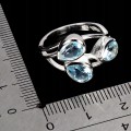 Pierścionek zjawiskowy elegancki srebrny naturalne sky blue topazy r 16.5