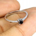 Pierścionek r 17 czarny diament 0.33ct srebrny 925