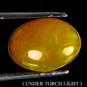 Opal ognisty kamień naturalny 3.77 ct