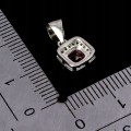 Delikatny 925 elegancki wisiorek srebrny naturalny rubin cyrkonie