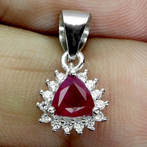 925 Delikatny elegancki wisiorek srebrny naturalny rubin cyrkonie