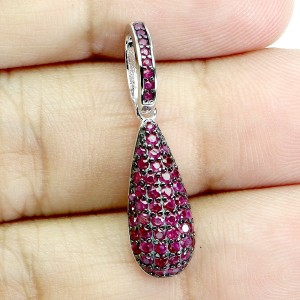 925 Wisiorek srebrny delikatny elegancki naturalne rubiny Myanmar