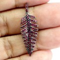 Wisiorek srebrny zjawiskowy elegancki naturalne rubiny Myanmar 925