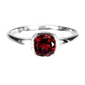 Pierścionek srebrny delikatny elegancki naturalny granat r 17 925