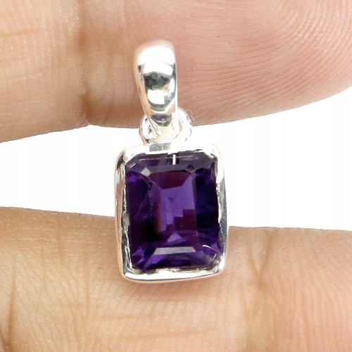 925 Delikatny minimalistyczny elegancki wisiorek srebrny naturalny ametyst
