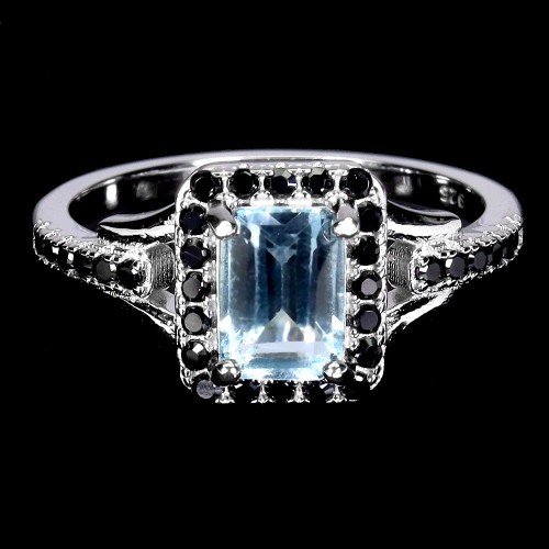 925 Srebrny elegancki pierścionek naturalny sky topaz czarne spinele r 19.5