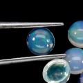 Opale ogniste 5.33 ct kamienie naturalne 18 sztuk