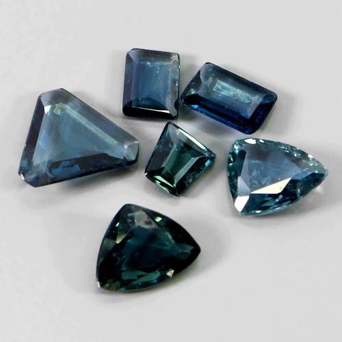 Szafiry niebiesko zielone Australia kamienie naturalne 1.57 ct 6 sztuk