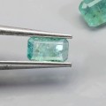 Szmaragdy Zambia kamienie naturalne 2 sztuki 1.05 ct