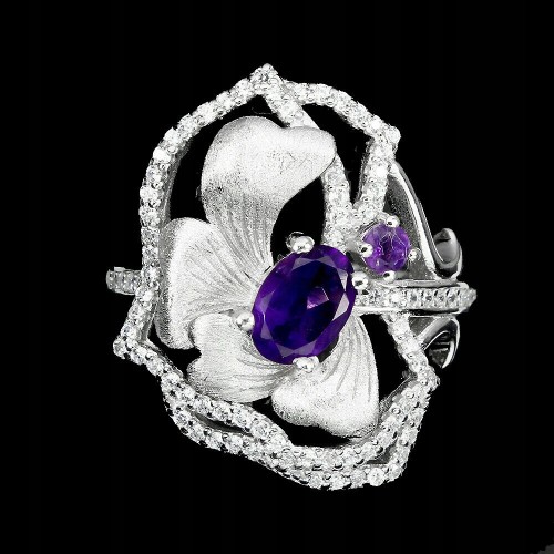 Silver ring natural amethysts size 15 flower
