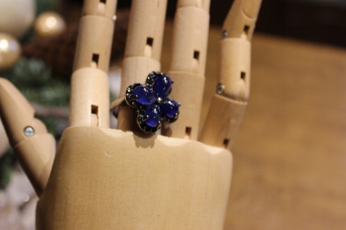 Pierścionek srebrny 925 szafiry r.14 2