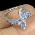 Ring size 17, natural 925 silver, tanzanites 5