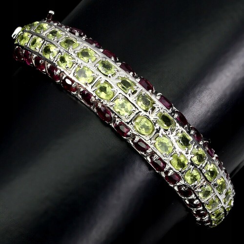 Silver bracelet with natural olivine peridot 925 garnet