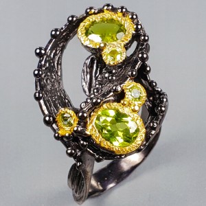 Artystyczny pierścionek r 17.5 naturalne oliwiny