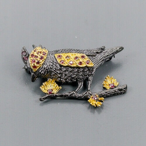 Artystyczna broszka naturalne granaty 925 ptak