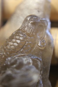 Figurka ptak rzeźbiony kwarc dymny kamień natural