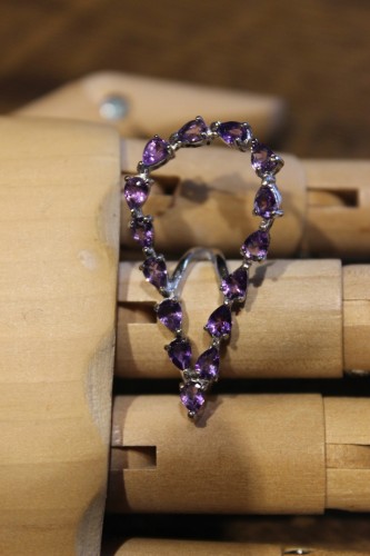 Srebrny pierścionek ametysty r 12 naturalne 925