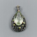 Artystyczny wisiorek diopsydy naturalny 21ct prasiolit