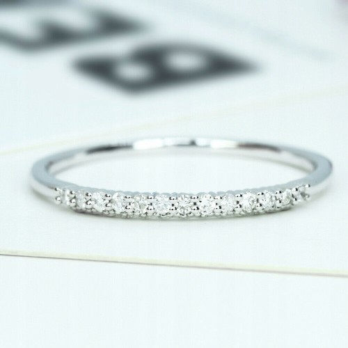 Pierścionek białe złoto 10K diamenty 0.1ct r 14.5